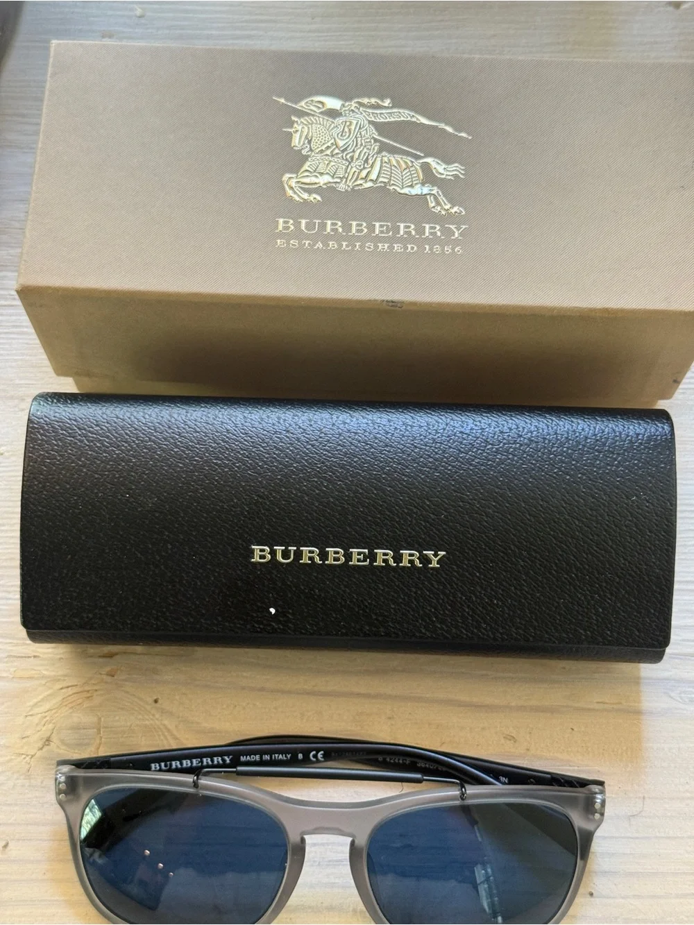 Burberry Black and Gray Sunglasses with Case